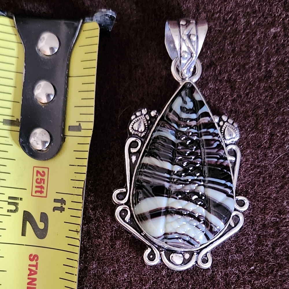 Black and White Banded Agate Stone, .925 Pendant